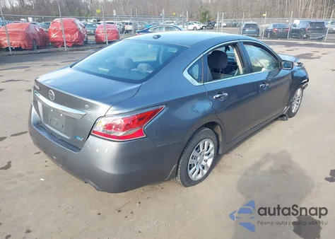 2014 Nissan Altima 2.5 S z USA, uszkodzony, nr VIN 1N4AL3AP8EC424059